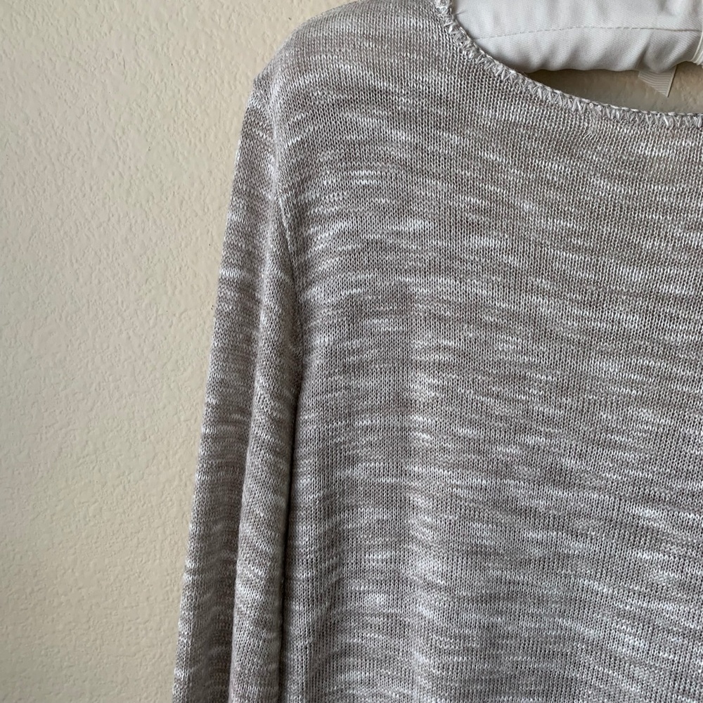 Gray Merle V-Neck Sweater Top with CrissCross Accent and Split Sleeve at Wrist S - Picture 10 of 11